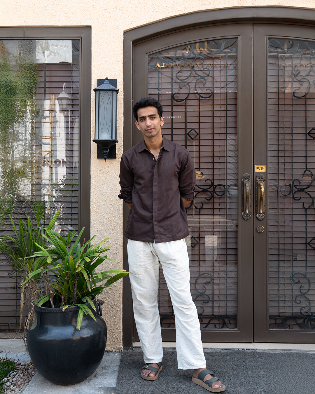 Mocha Shirt: A Timeless Wardrobe Essential for Effortless Style